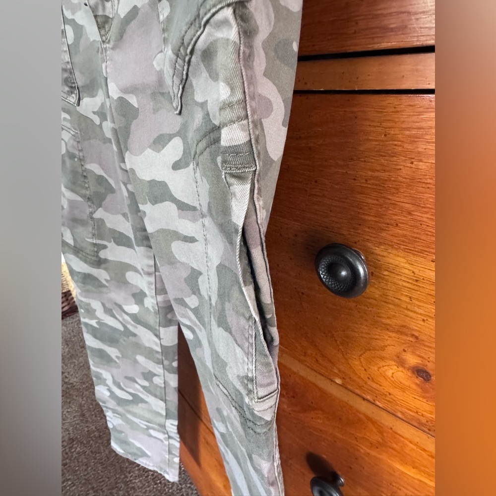 Wit & Wisdom Green Camo Print Jeans - Picture 4 of 7